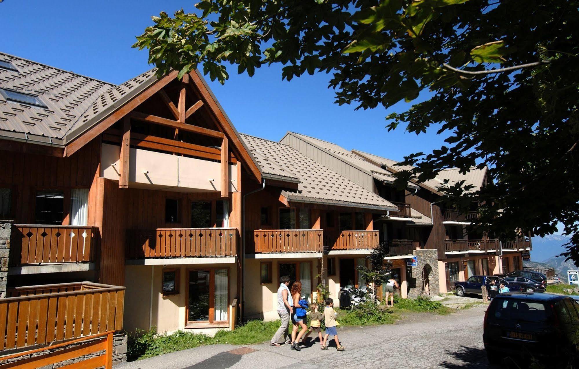 Residence Odalys L'Ecrin Des Neiges Valmeinier Exterior foto